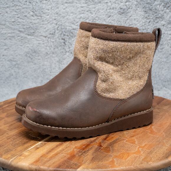 UGG Bayson Snow Boot Kids Size 1 Brown Tan Waterproof Insulated Suede - Picture 4 of 8